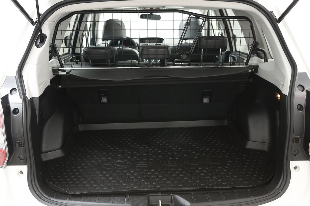 Subaru Forester 2,0 XT 241hk AWD Aut Pano Skinn Dragkrok 2015