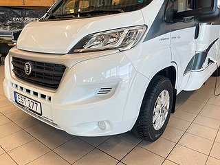 Husbil-halvintegrerad Hobby (SÅLD) 2 av 24