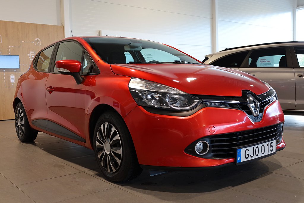 Renault Clio 1,2 73 HK Navi Keyless Blåtand 2015