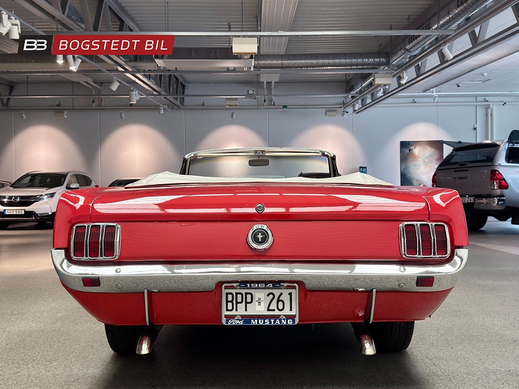 Ford Mustang 64½ Cabriolet 4.3 V8