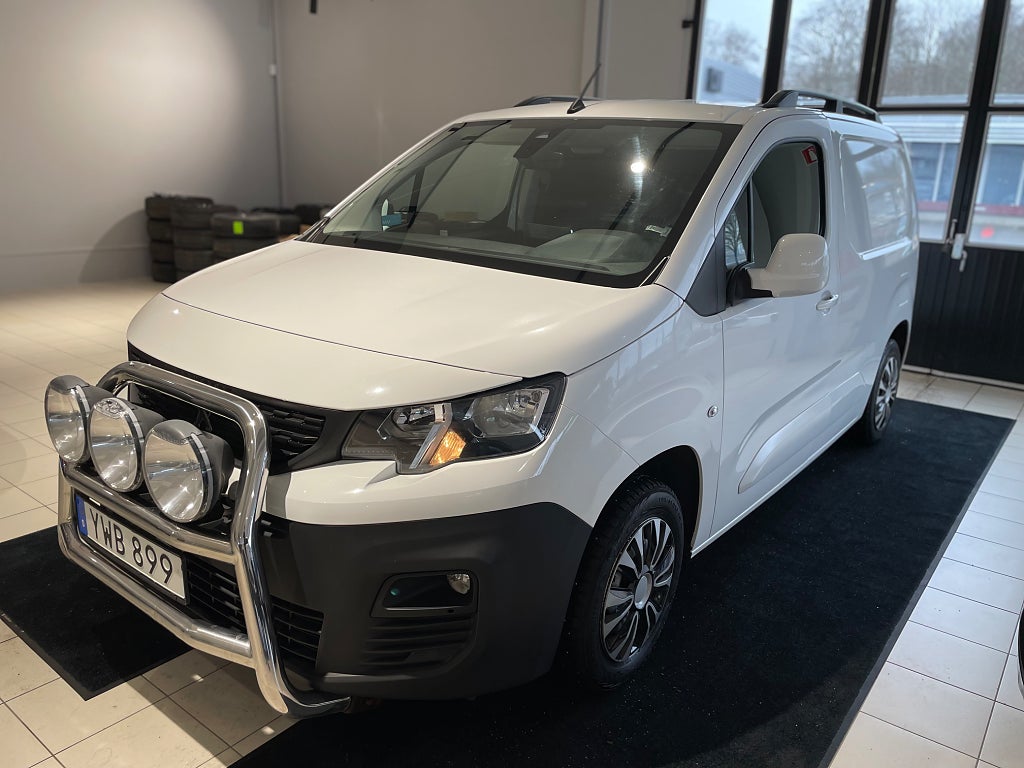 Peugeot Partner L1 1.5 BlueHDi *Drag, Extraljus, Frontbåge, V-Hjul, Nav