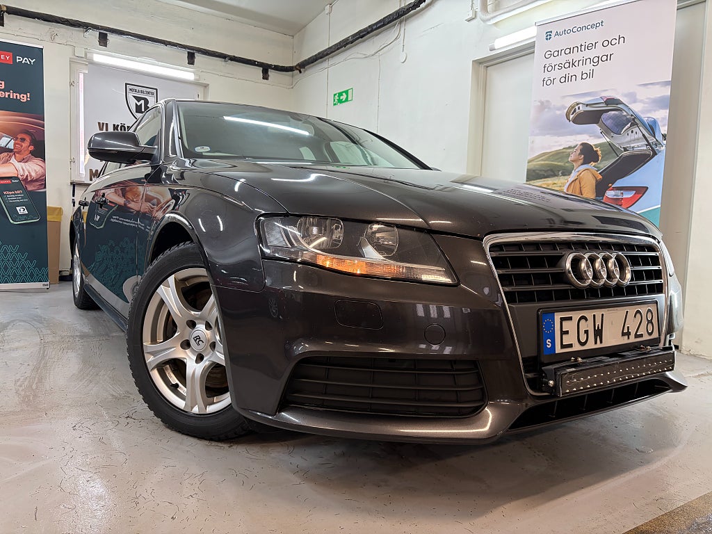 Audi A4 Sedan 2.0 TDI DPF Euro 5