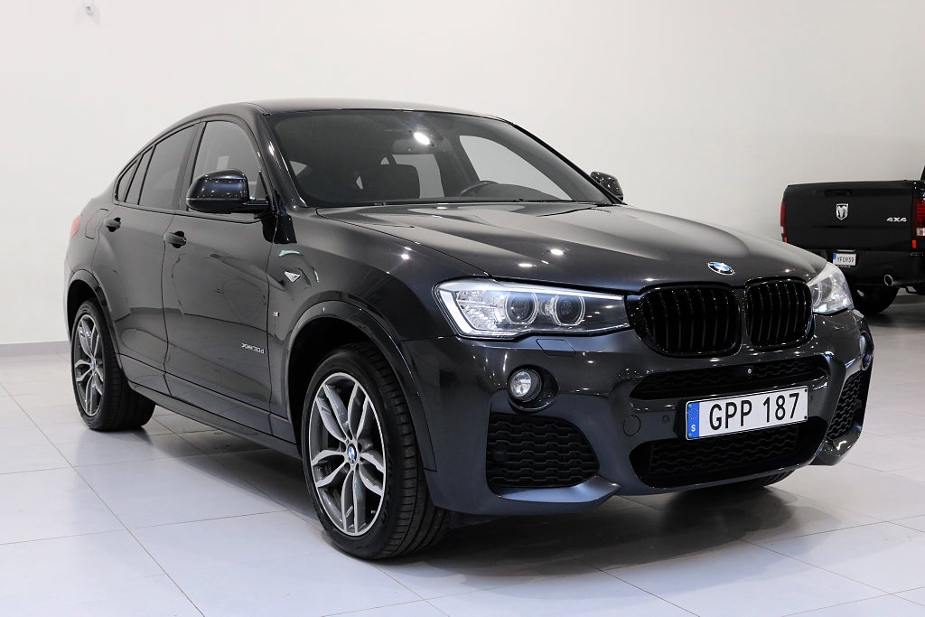 BMW X4 xDrive 30d Steptronic M-Sport / Drag / 360 / Navi