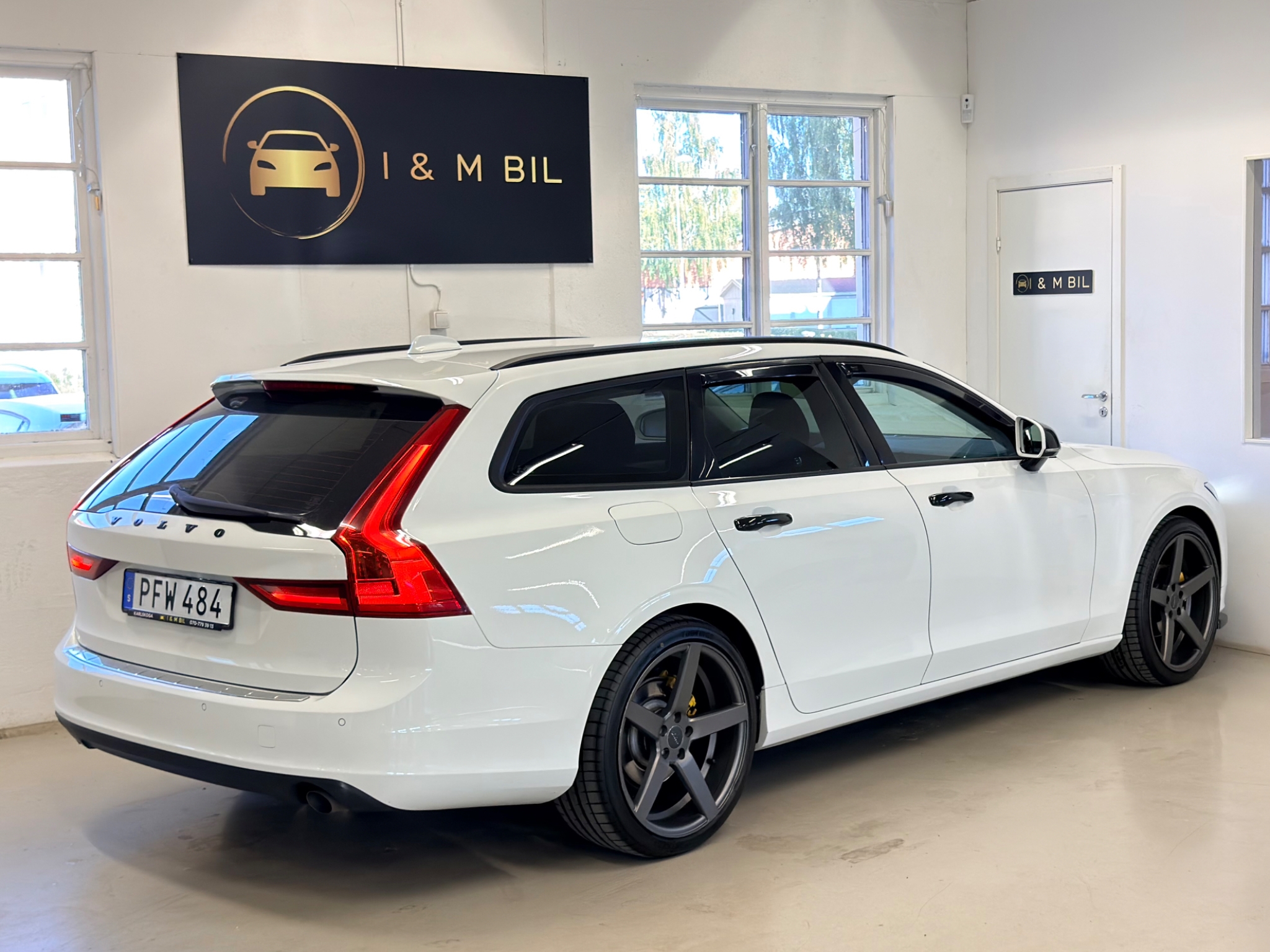 Volvo V90 D4 Euro 6/ Nybesiktad 2017, bild 4/53