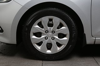 Halvkombi Hyundai i20 9 av 21