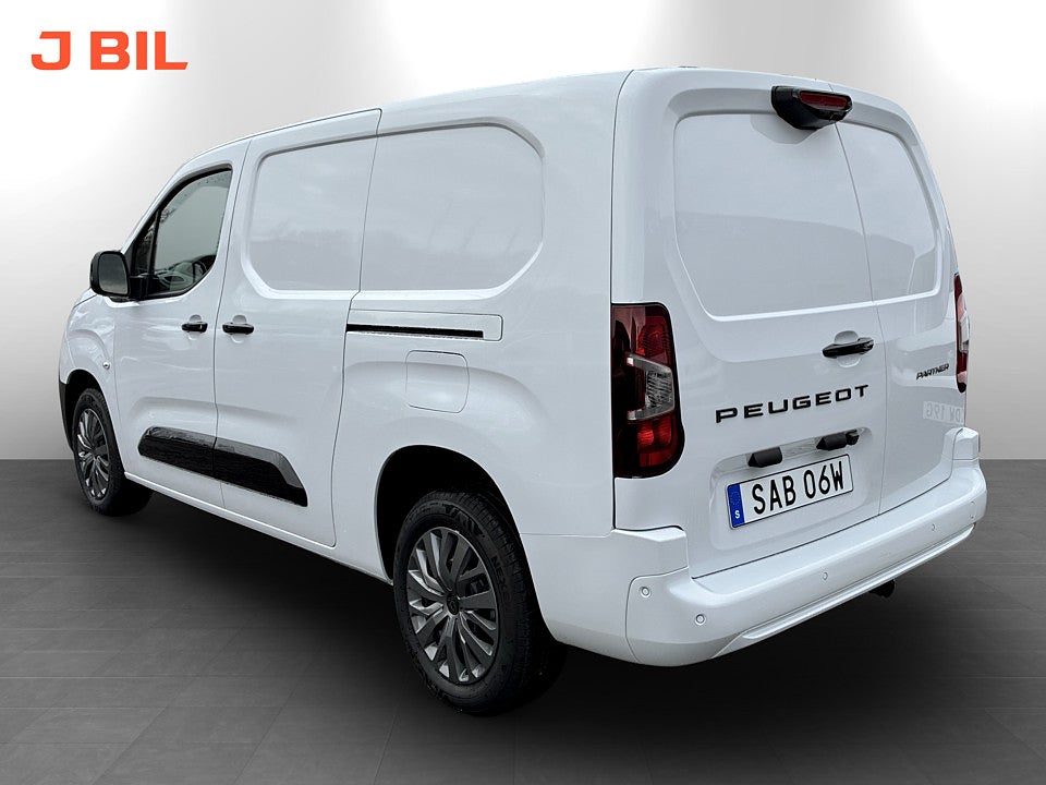 Bild på Peugeot Partner Plus 130hk Aut L2 - EDITION! SERVICE & VINTERHJUL INGÅR
