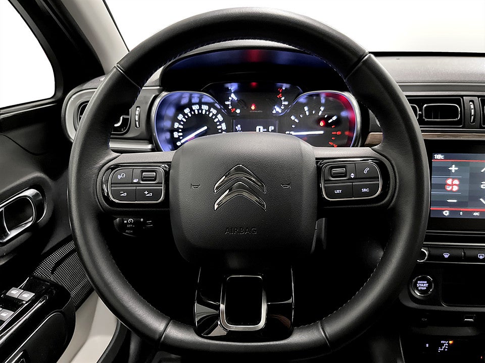 Bild på Citroën C3 Shine 1.2 PT Aut CARPLAY BACKSENSOR 110hk