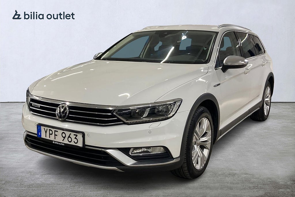 Volkswagen Passat Alltrack 2.0 TDI 4M Värmare/Kamera/CarPlay