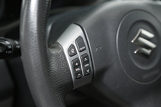 Halvkombi Suzuki SX4 15 av 23