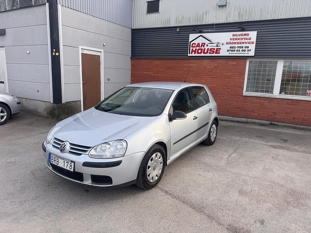 Volkswagen Golf 5-dörrar 1.6 TipTronic Trendline Euro 4