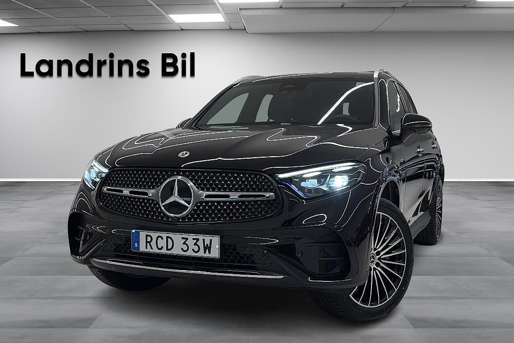 Mercedes-Benz GLC 300 e 4MATIC,Drag,Värmare,Burmester,MOMS