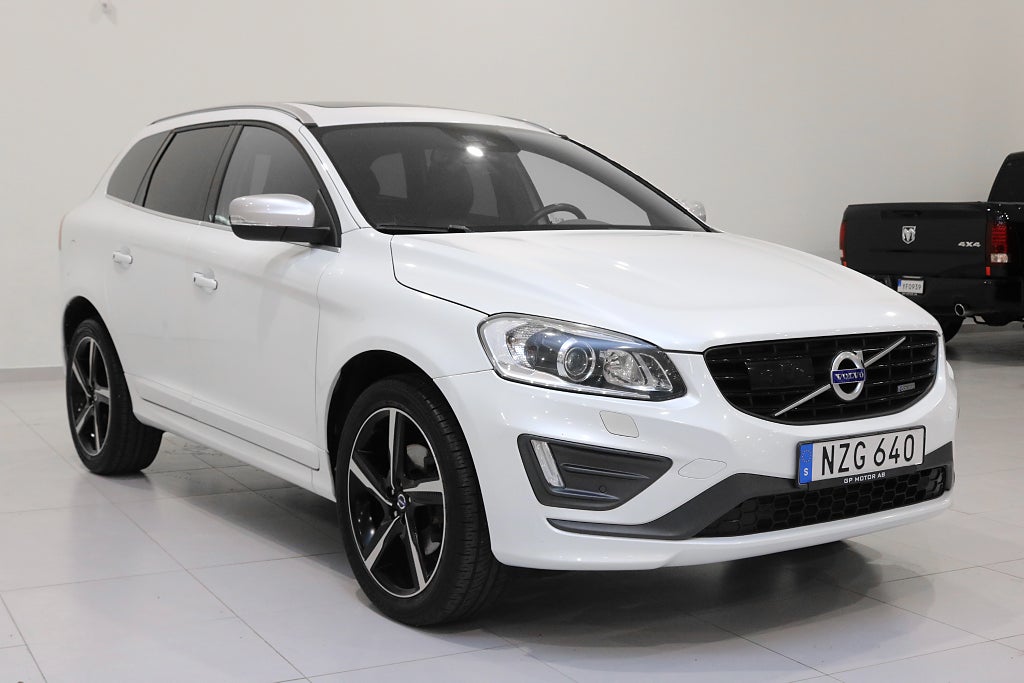 Volvo XC60 D5 AWD Geartronic R-Design /Kamremsbytt/Drag /Värmare