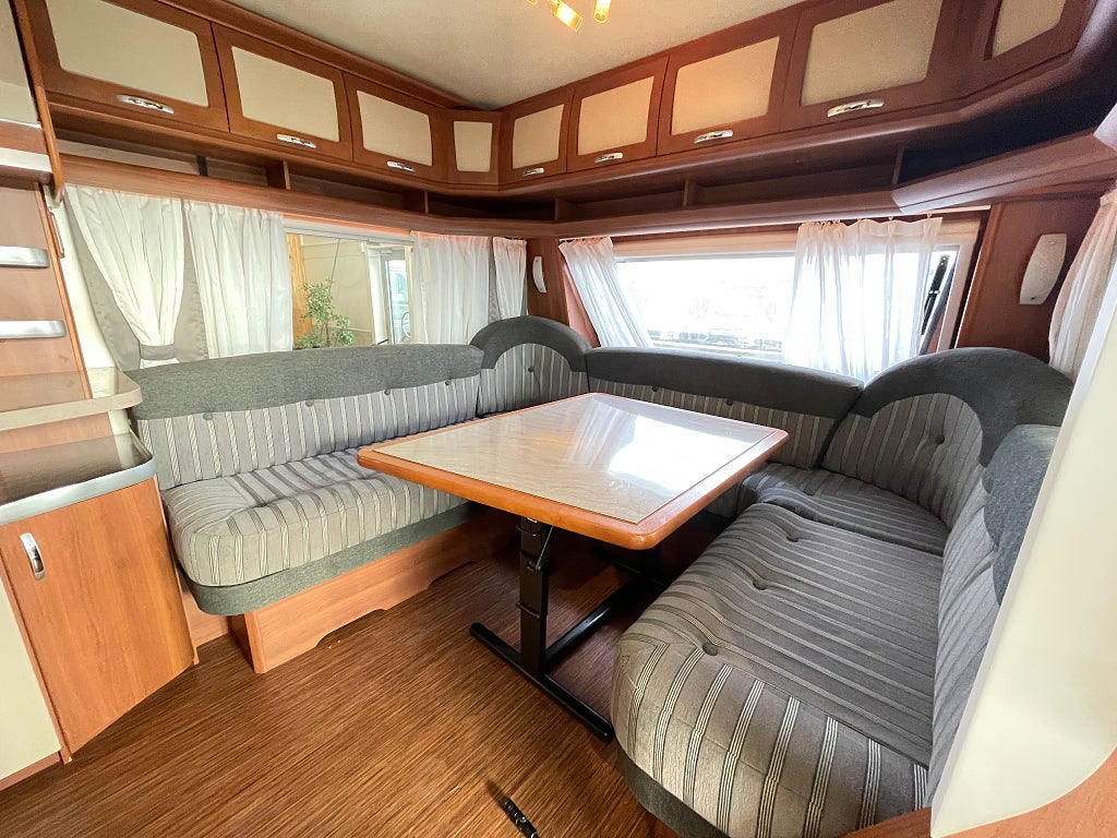 Hobby 780 WLU Nordic Edition /ALDE/Mover/AC/Markis med sidor/Solcell/L - Hobby