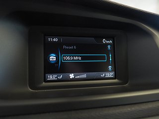 Halvkombi Volvo V40 19 av 22