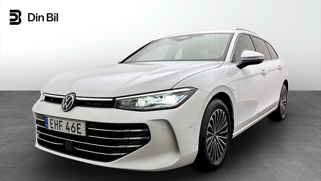 Volkswagen Passat ELEGANCE EHYBRID 204 HK 12 mil