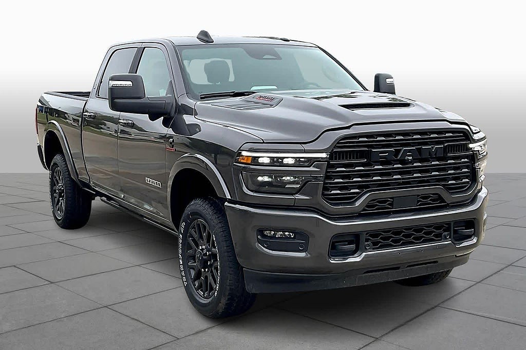 Dodge RAM 2500 HD Limited Night Edt. CUMMINS 436HK 1458NM INKOMMANDE!