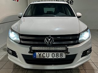 Volkswagen Tiguan 2.0 AWD R Line Kamera Pano Dvärm S/V-hjul
