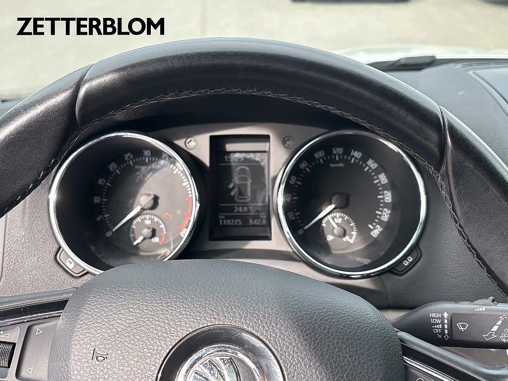 SUV Skoda Yeti 11 av 17