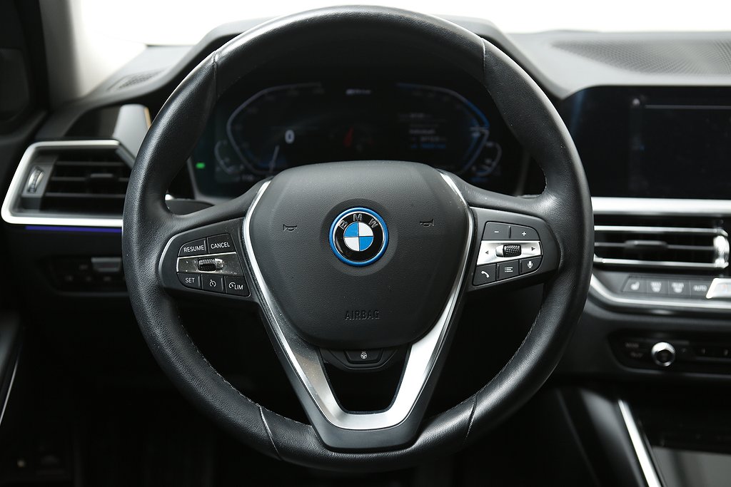 BMW 330e Touring Plug In Hybrid 292hk Sport line Aut Leasbar 2022