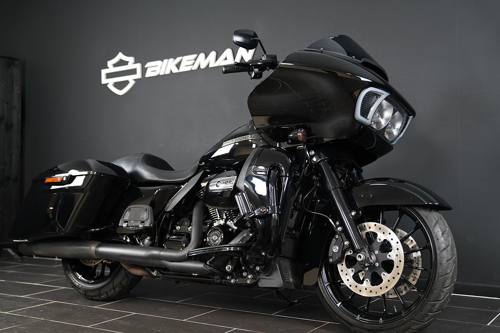Harley-Davidson FLTRXS Road Glide Special Cobra Slip-On