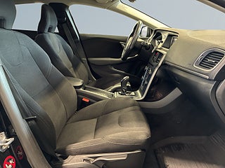 Volvo V40 D2 Farthållare ISOFIX Bleutooth Psens S&V – bild 9