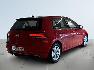 Volkswagen Golf 5-dörrar 1.6 TDI Base Mvärme Bkamera Drag CarPlay S&V – bild 6