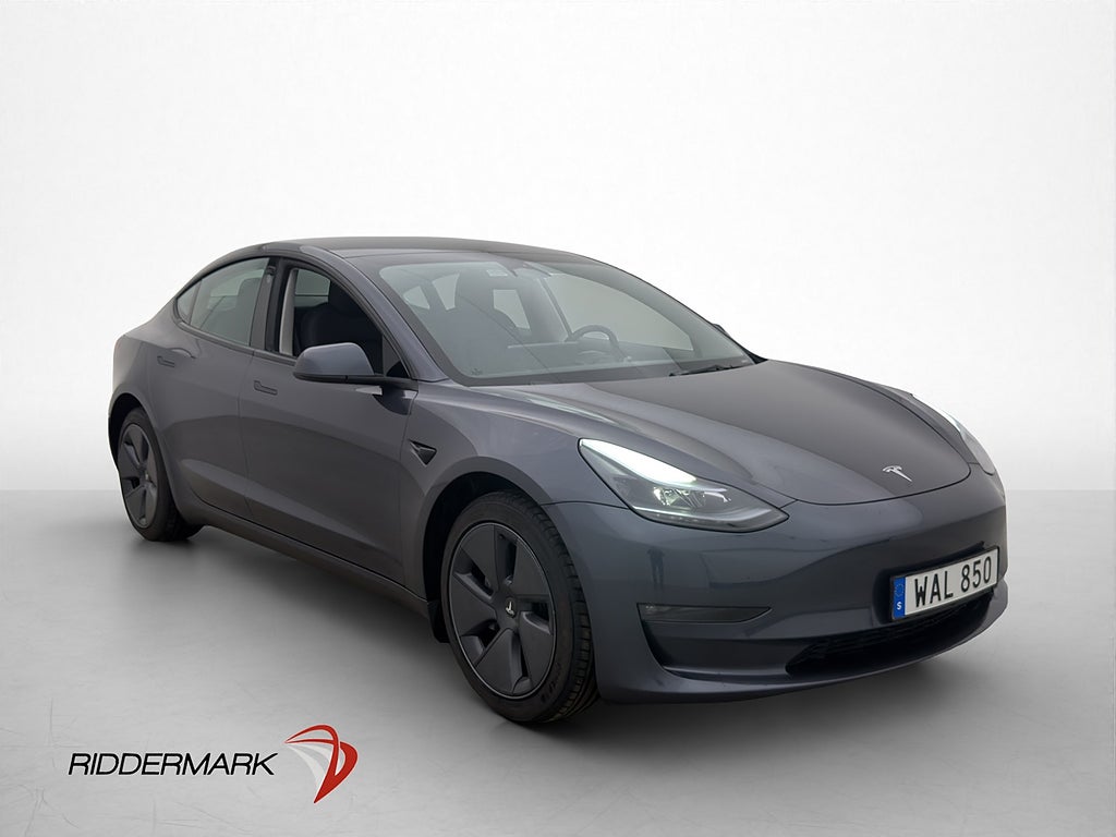 Tesla Model 3 Long Range AWD Autopilot Svensksåld