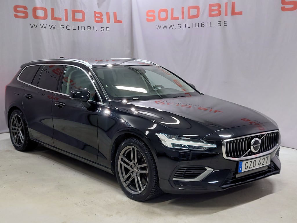 Volvo V60 Recharge T6 AWD Core Edition Drag Vinterdäck