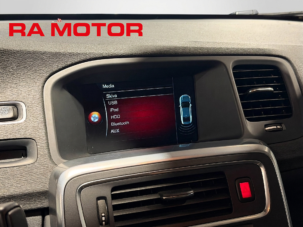 Volvo S60 Cross Country D4 190hk AWD Summum | Skinn | Värmare | Drag | 2016