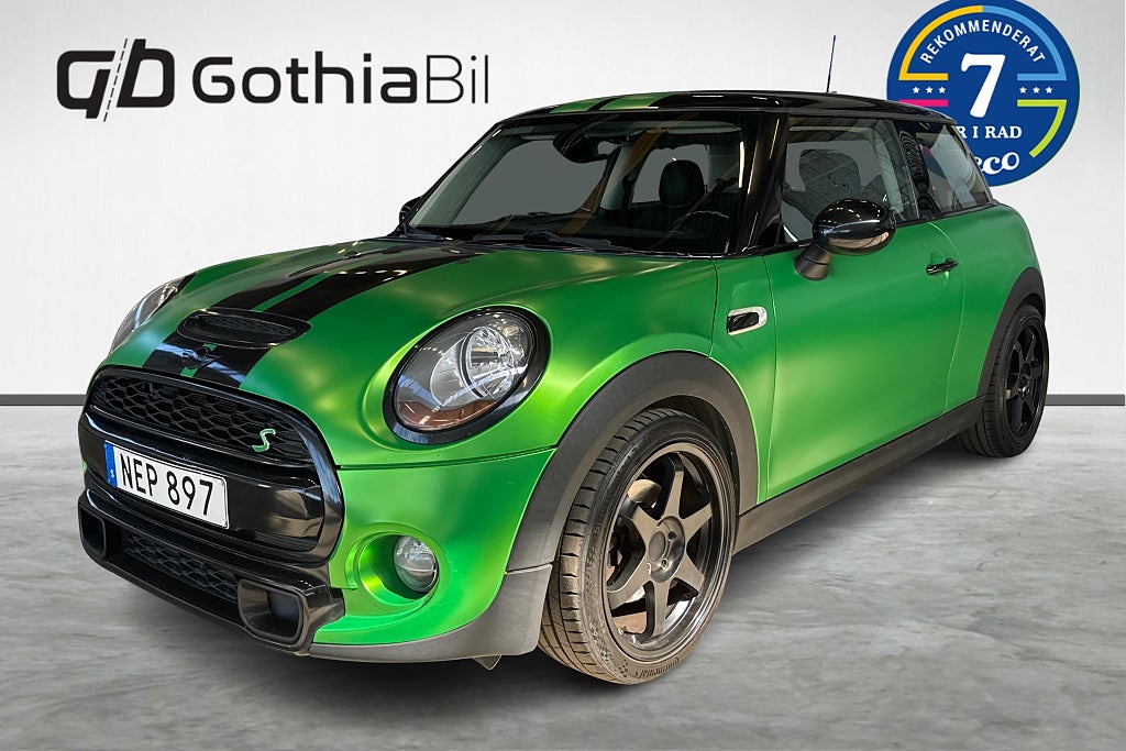 MINI Cooper S 3-dörrars Pepper Optimerad 18" Nya däck JCW Vinge