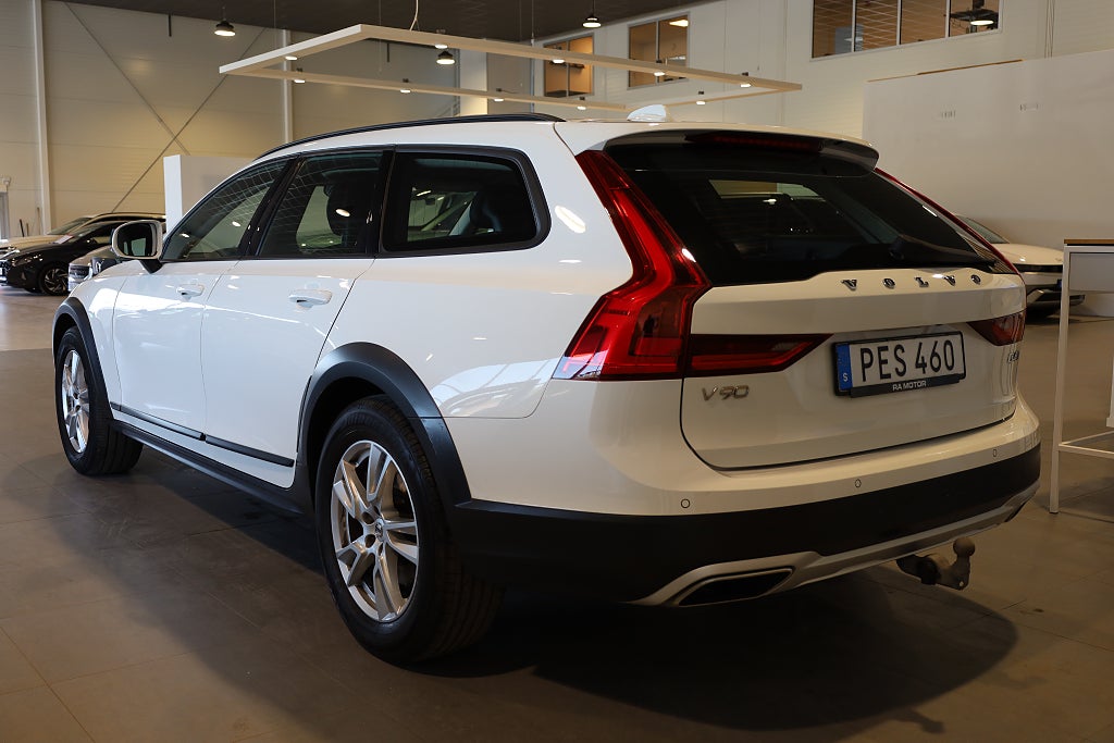 Volvo V90 Cross Country D4 AWD Business Geartronic Navi Drag VOC K-Rem bytt