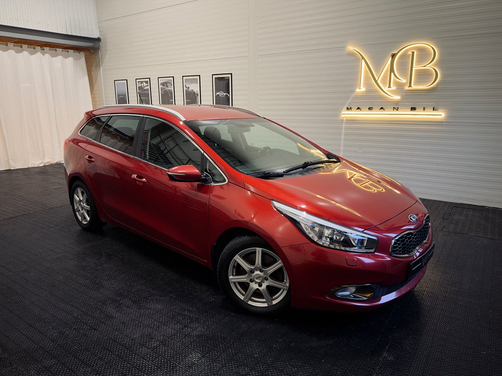 Kia Ceed cee'd_sw 1.6 CRDi EX Comfort P-sensor Drag 2 ägare !