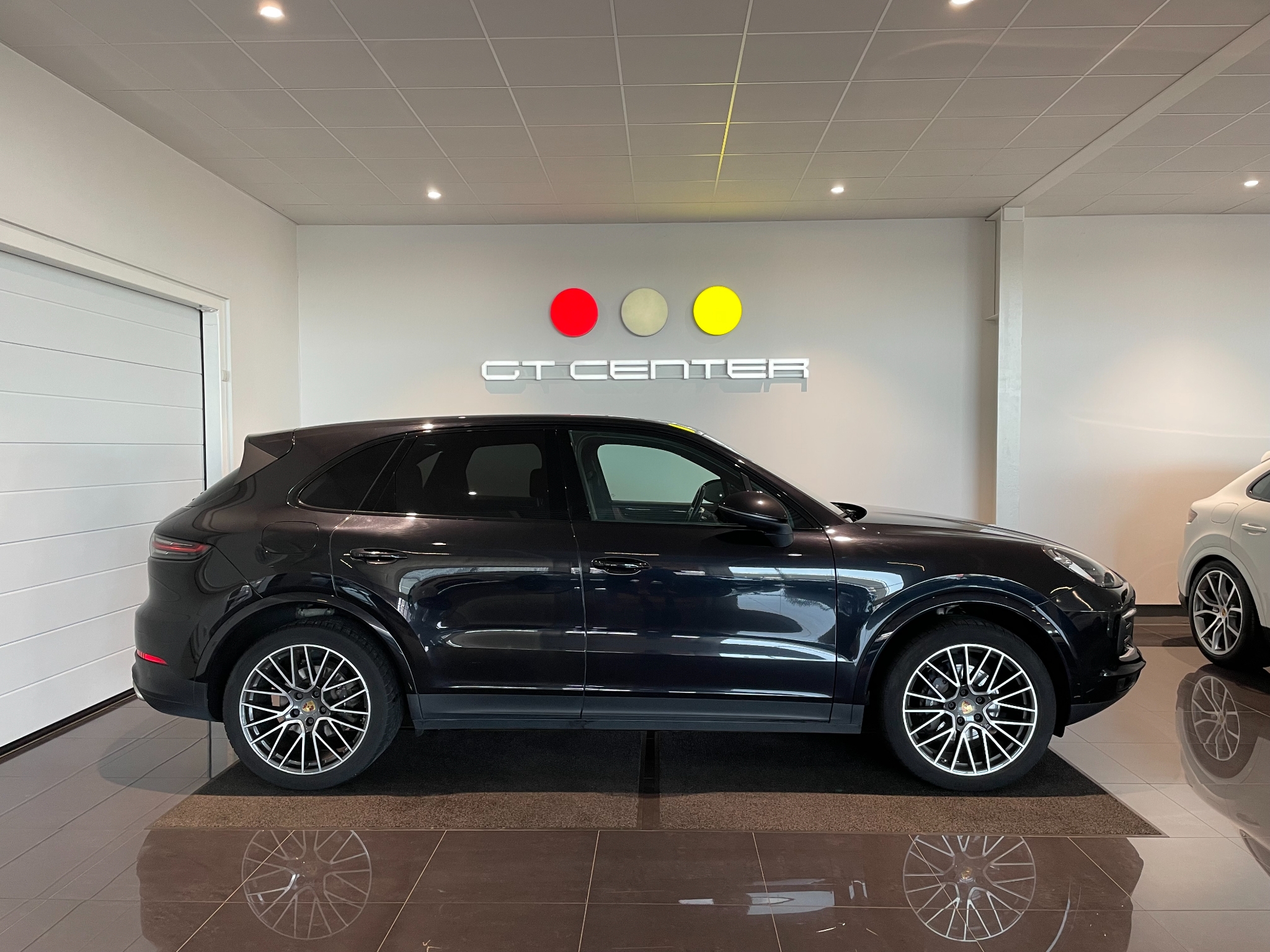 Porsche Cayenne 2019, bild 2/48