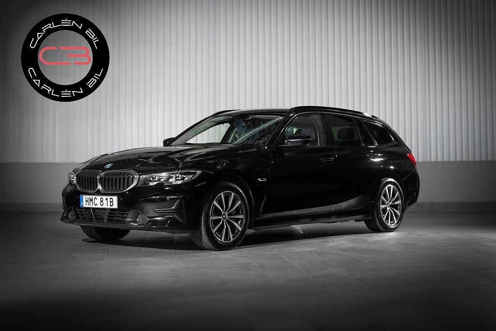 BMW 330e xDrive Sport Line *RESERVERAD*
