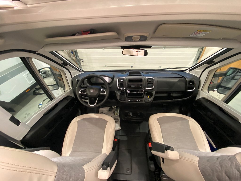 Adria Coral Supreme 670 SL / ALDE / Ugn / Panorama / Automat - Adria