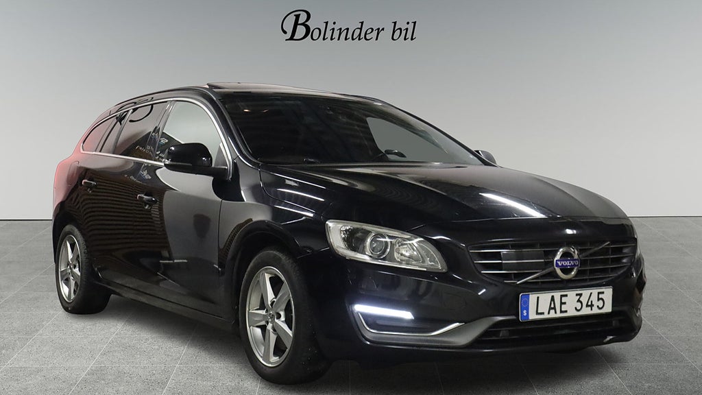 Volvo V60 D3 Momentum TAKLUCKA NYBES NYSERV KAMREMBYTT BLIS M-VÄRMARE NAVI