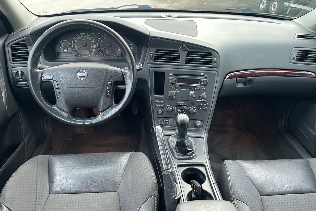 Volvo V70 2.4 Manuell, 140hk, 2004