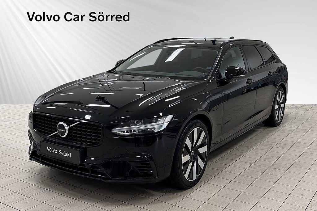 Volvo V90 T6 Plus Dark I Läder I 360 kamera I Dragkrok