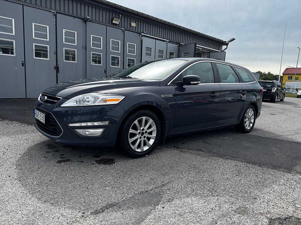 Ford Mondeo Kombi 1.6 TDCi Manuell PDC ACC