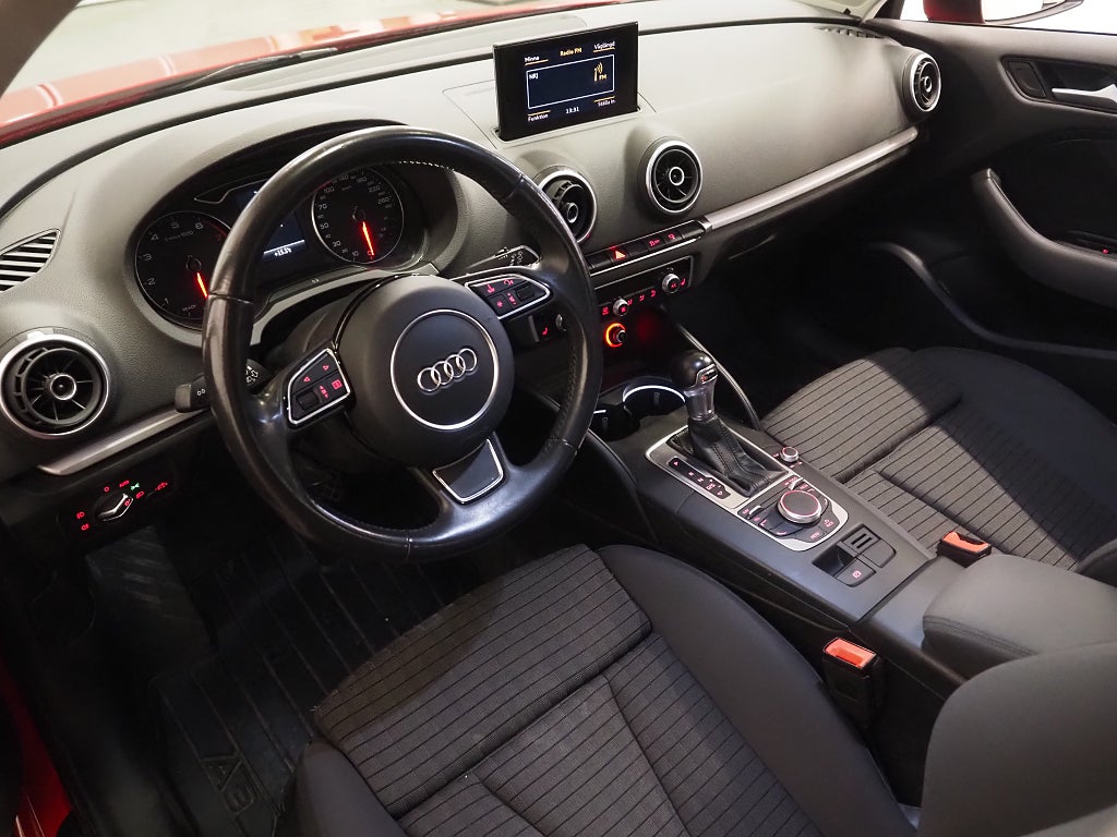 Audi A3 Sportback 1.4 TFSI 125 hk Aut S-Line |PDC|Bluetooth| 2016