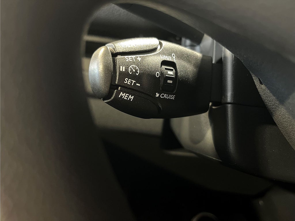 Bild på Peugeot e-Expert PRO 75kWh 136hk Aut L2 - B-KAMERA, FARTHÅLLARE