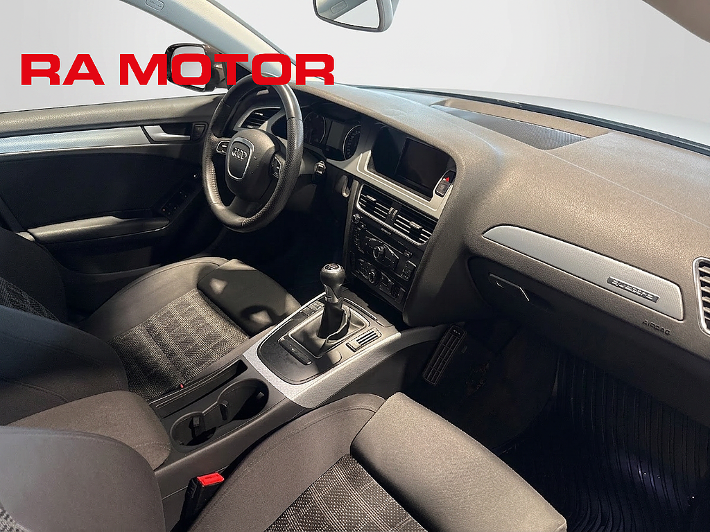 Audi A4 Avant 2.0 TDI 170hk Quattro | P-Sen | M-Värmare | 2012