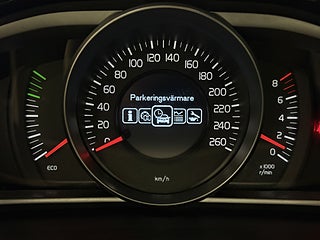 Halvkombi Volvo V40 16 av 25