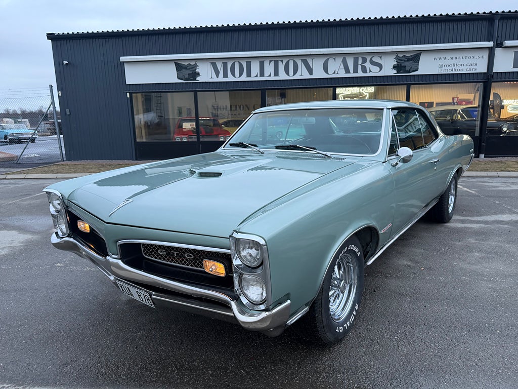 Pontiac GTO Hardtop 6.4 V8 