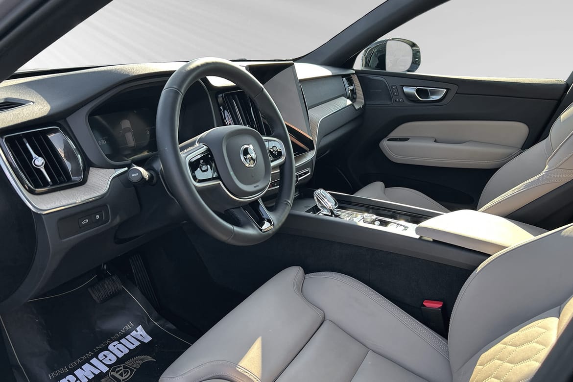Volvo XC60 2026, bild 7/49