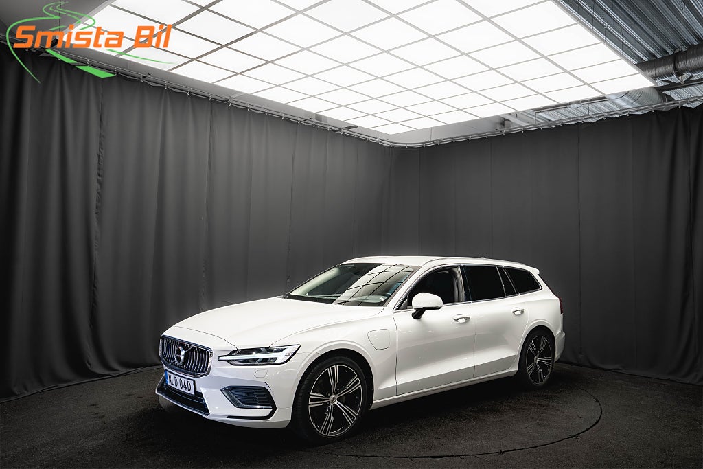Volvo V60 Recharge T6 AWD LÄDER DRAG KAMERA 1-ÄGARE CARPLAY MOMS