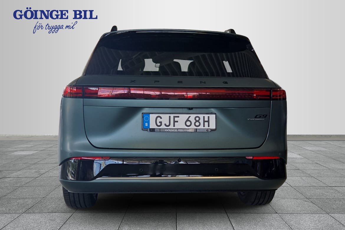 XPENG G9 Demobil, ring för visning 2025, bild 7/10