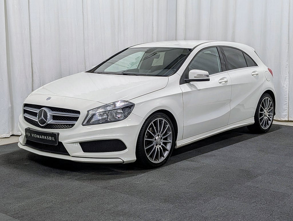 Mercedes-Benz A 180 AMG Line|Farthållare|