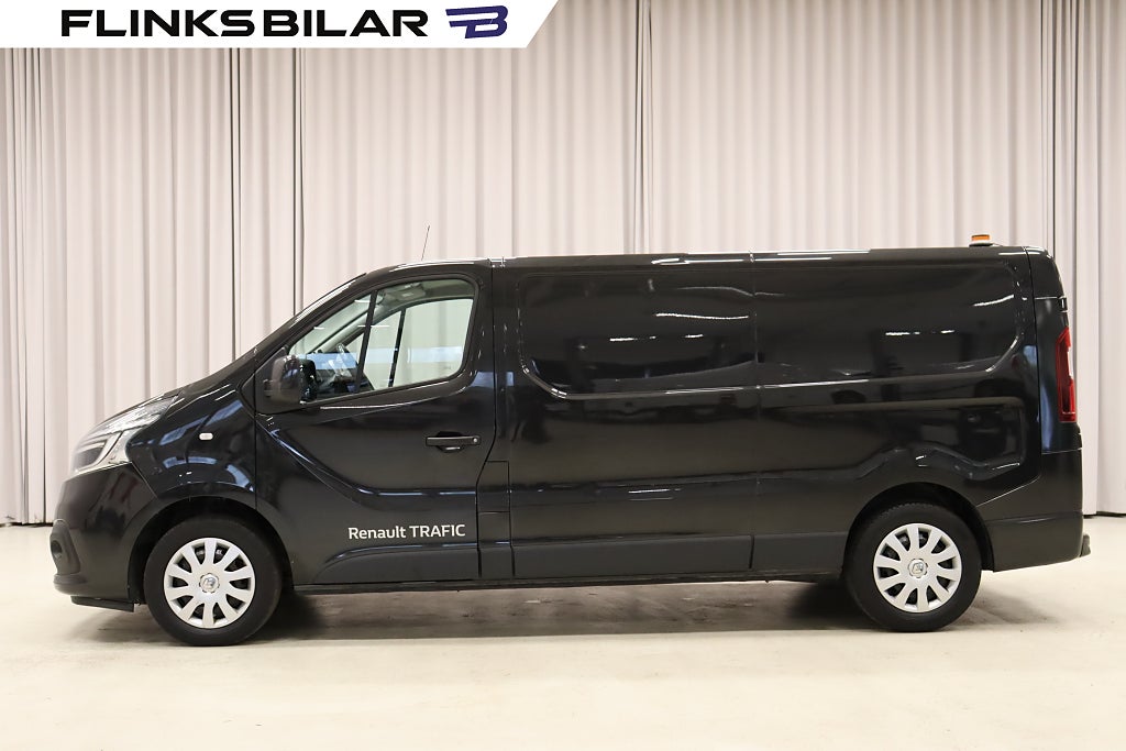 Renault trafic 120HK L2 Nedlackad|LED|Drag|GPS|B-Kamera|Moms