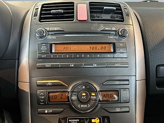 Toyota Auris 5-dörrar 1.6  MoK/Norrbottenbil/Isofix/Fhållare – bild 11